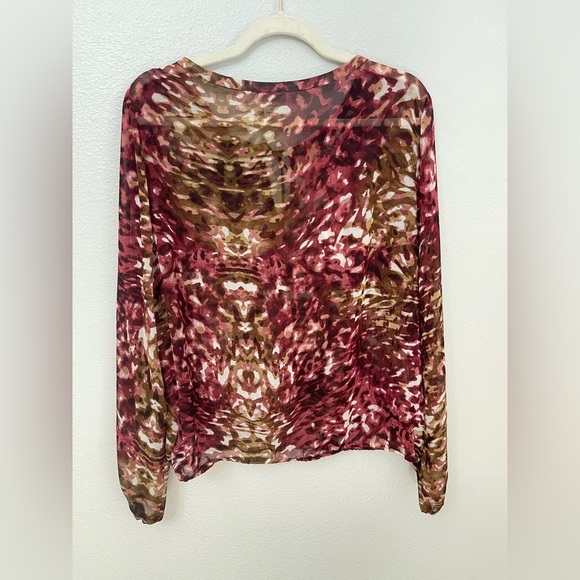 Ariat Women's Jada Top Long Balloon Sleeve Floral Blouse‎ Size Large - Picture 8 of 8